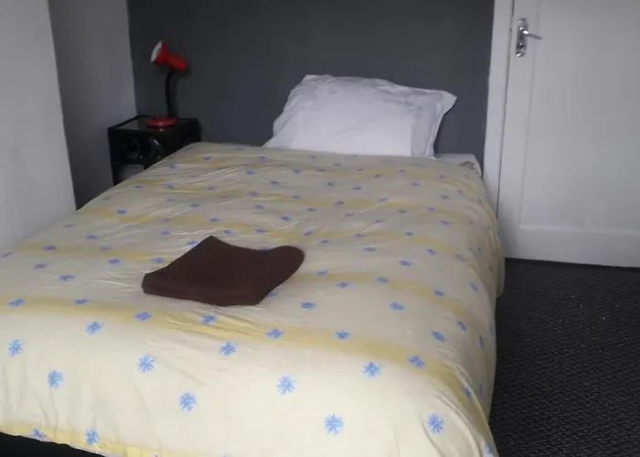 Sports City Guest House